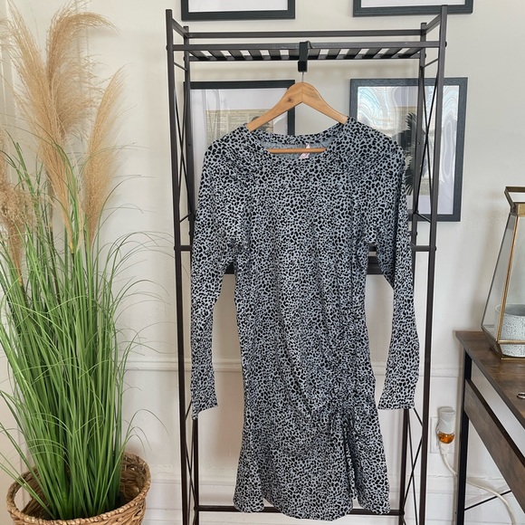 Parker Rhea Dress - Picture 3 of 6